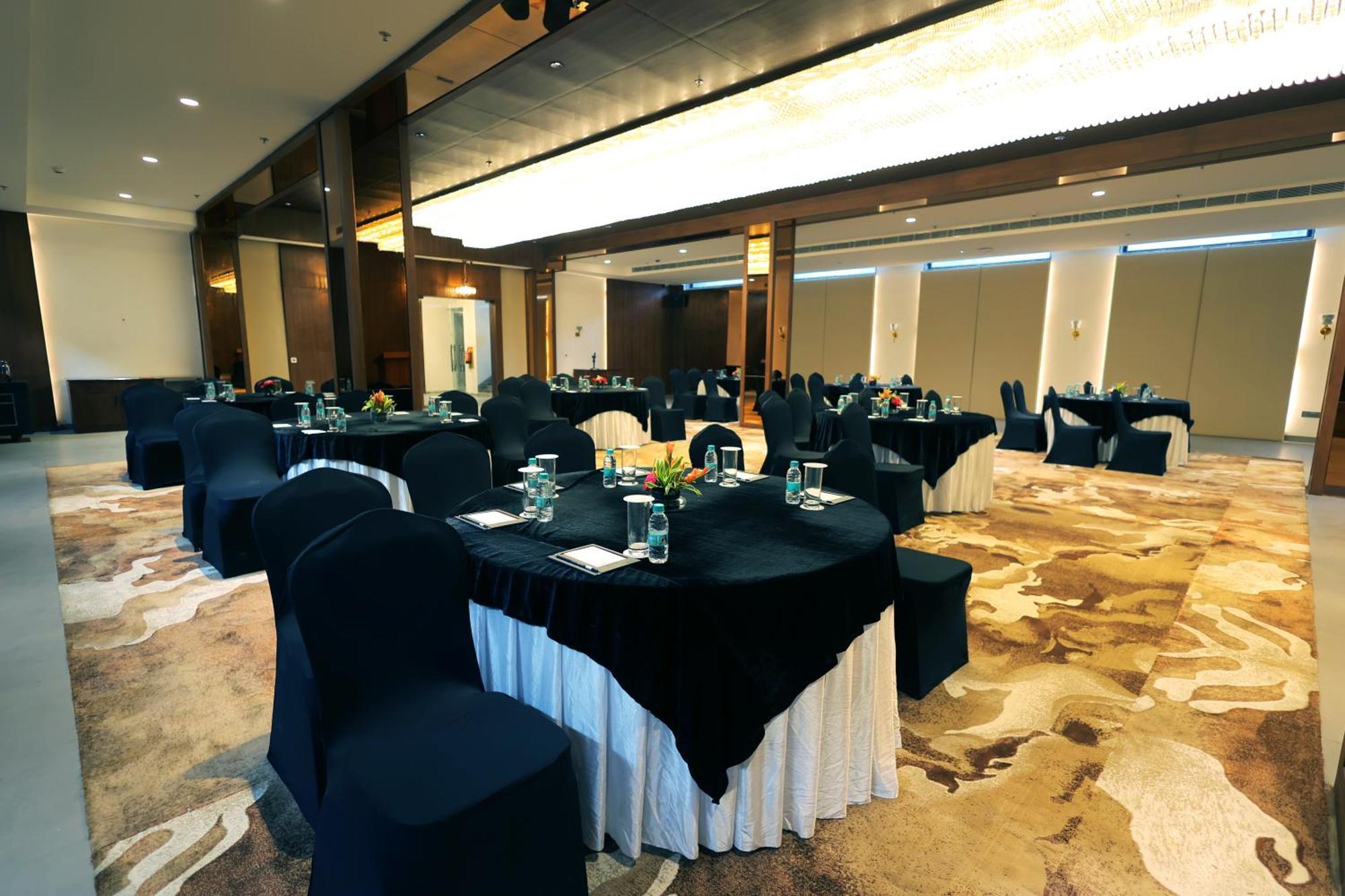 Pride Elite Haridwar Hotel Екстериор снимка