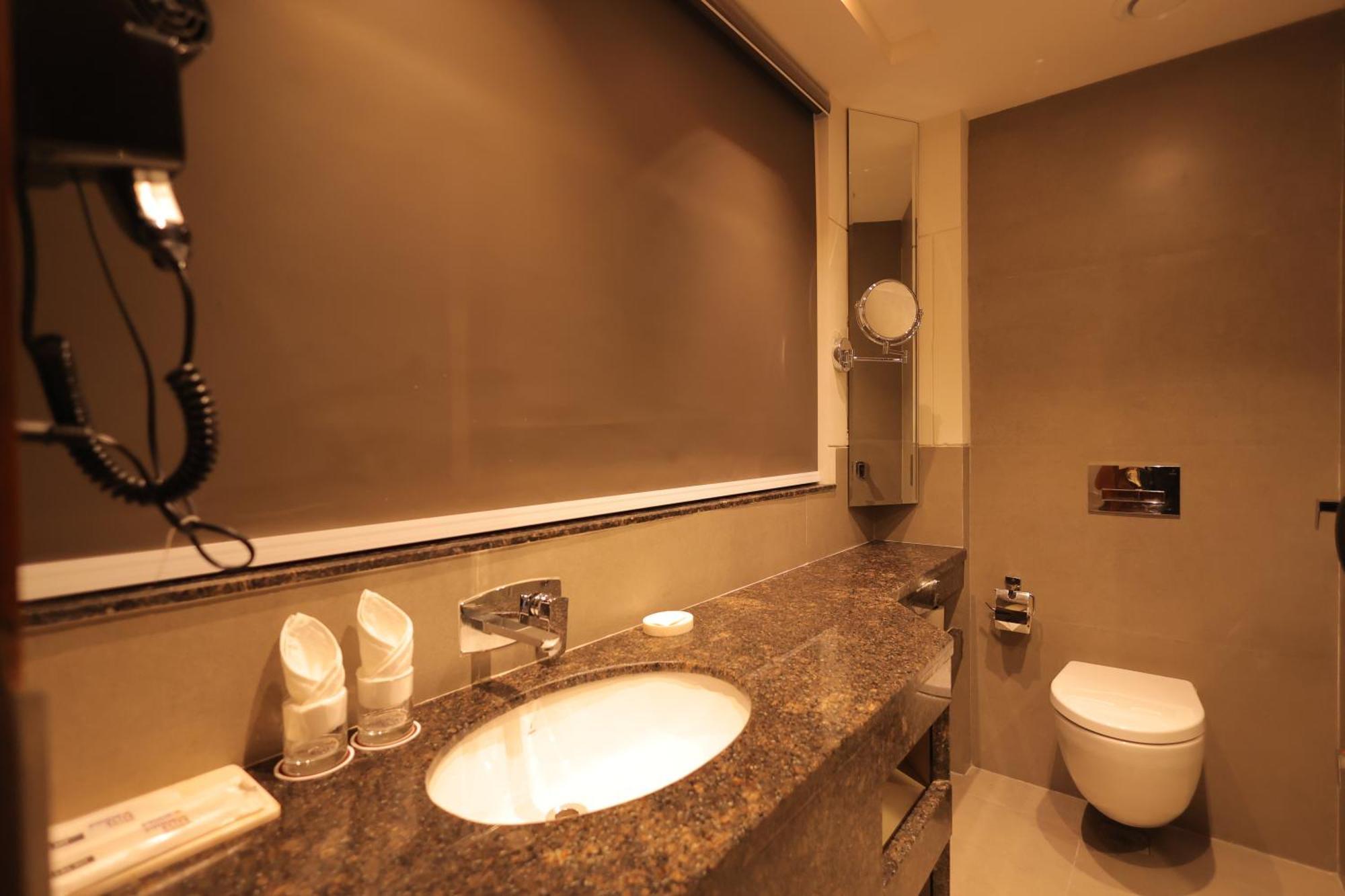 Pride Elite Haridwar Hotel Екстериор снимка
